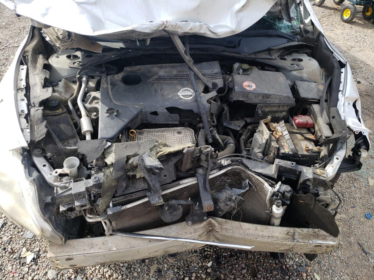 2015 Nissan Altima 2.5 VIN: 1N4AL3AP6FC215758 Lot: 82301475