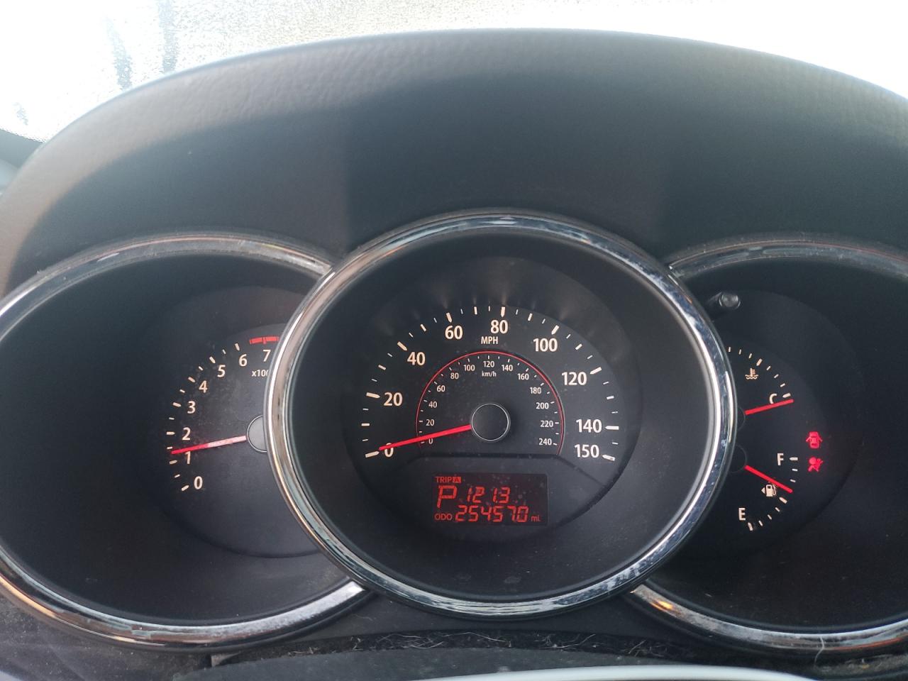 2011 Kia Sorento Base VIN: 5XYKT3A17BG076630 Lot: 82327525