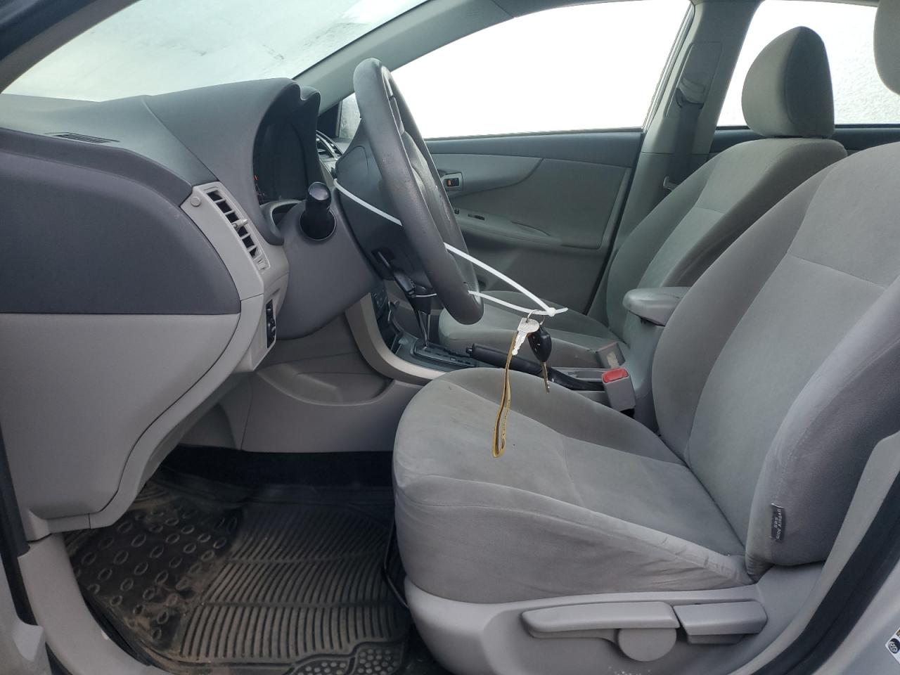 2009 Toyota Corolla Base VIN: 2T1BU40E19C105214 Lot: 84288825