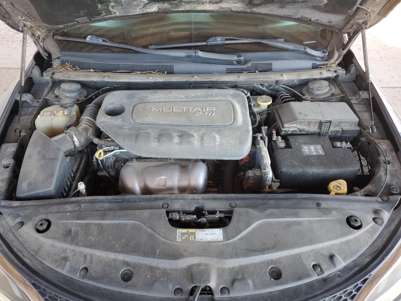 2015 Chrysler 200 Limited VIN: 1C3CCCAB0FN654244 Lot: 81995215