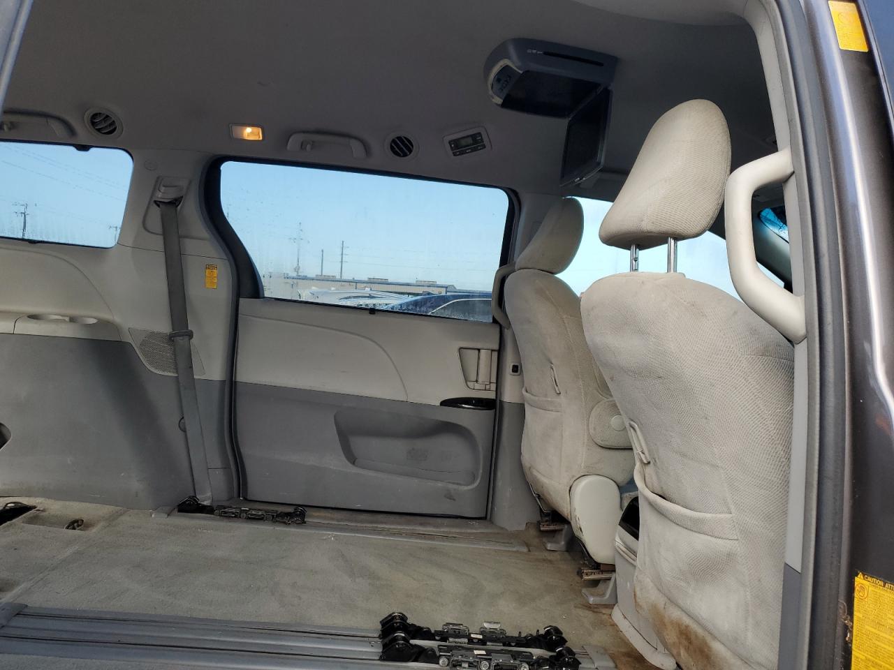 2014 Toyota Sienna Le VIN: 5TDKK3DC3ES522702 Lot: 85198585