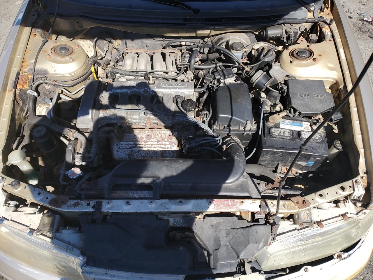 1995 Mazda 626 Dx VIN: 1YVGE22C3S5340455 Lot: 84890065