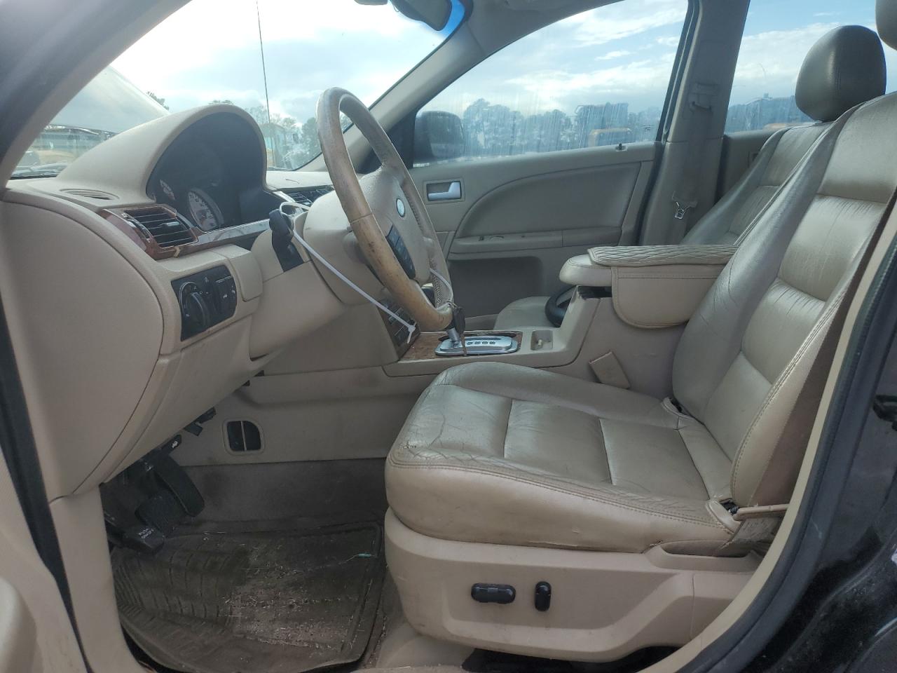 2005 Ford Five Hundred Limited VIN: 1FAHP25125G102058 Lot: 81969815