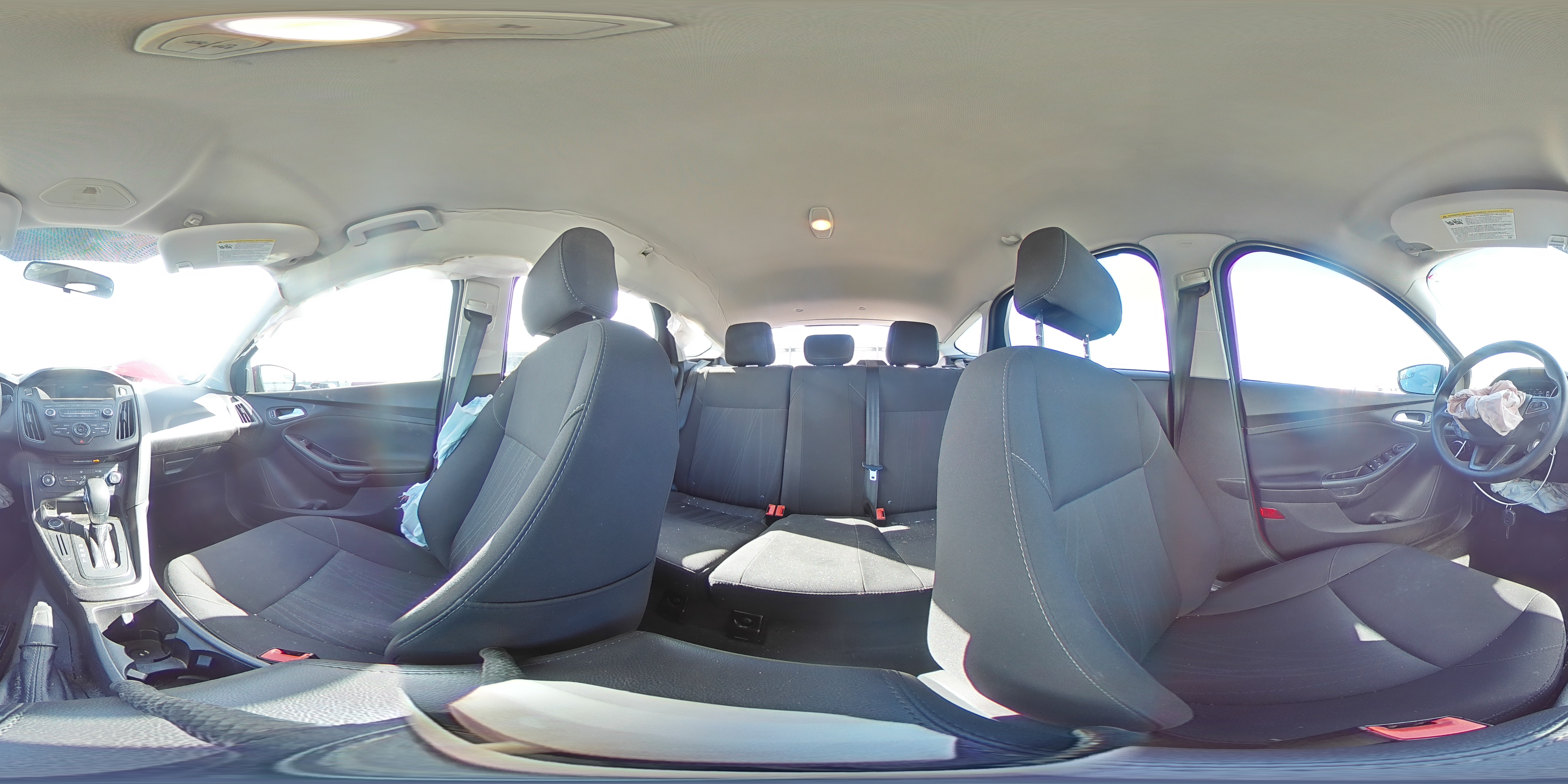 2017 Ford Focus Se VIN: 1FADP3K29HL235168 Lot: 82264235