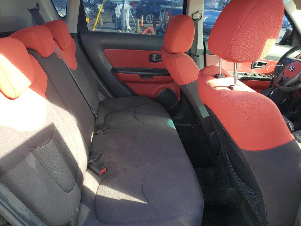 2010 Kia Soul + VIN: KNDJT2A24A7098577 Lot: 86460165