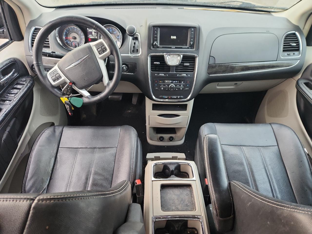 2015 Chrysler Town & Country Touring L VIN: 2C4RC1CG3FR697305 Lot: 85911705