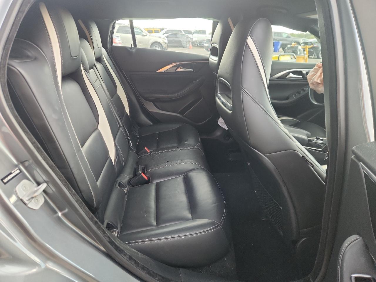 2017 Infiniti Qx30 Base VIN: SJKCH5CP9HA018902 Lot: 84742955