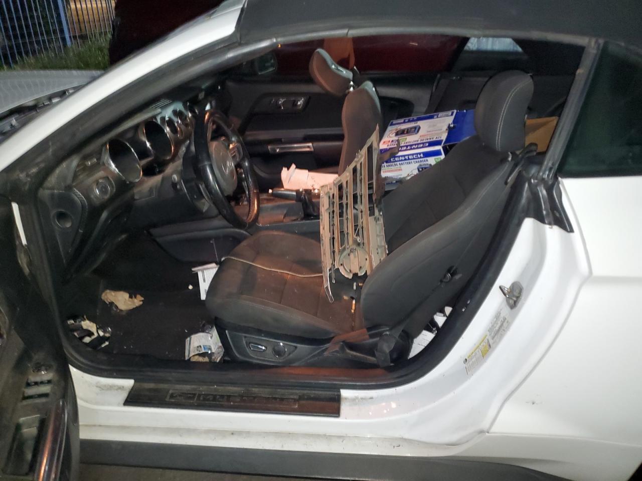 2015 Ford Mustang VIN: 1FATP8EM3F5353160 Lot: 90200775