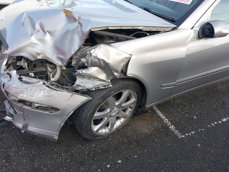 2004 MERCEDES C230 KOMPRESSOR SE A 