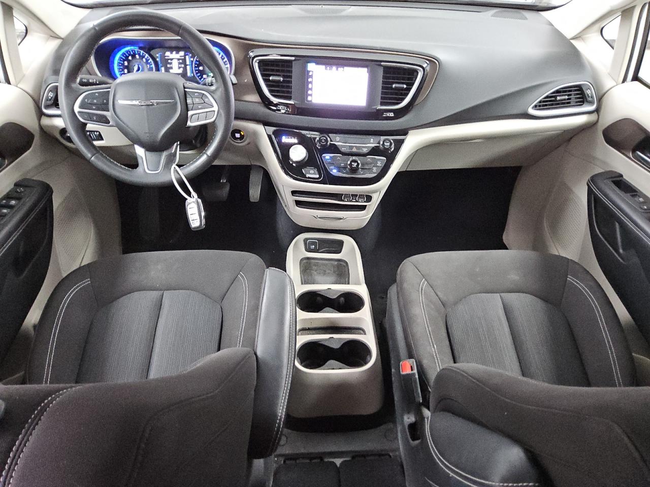 2022 Chrysler Voyager Lx VIN: 2C4RC1CG9NR153115 Lot: 87237305