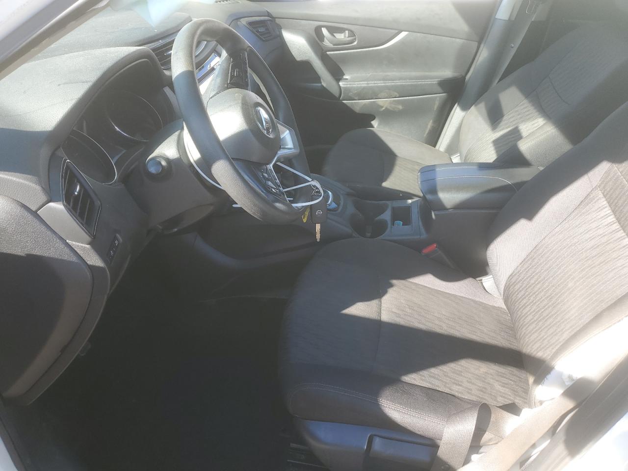 2020 Nissan Rogue S VIN: 5N1AT2MV9LC747270 Lot: 84929395