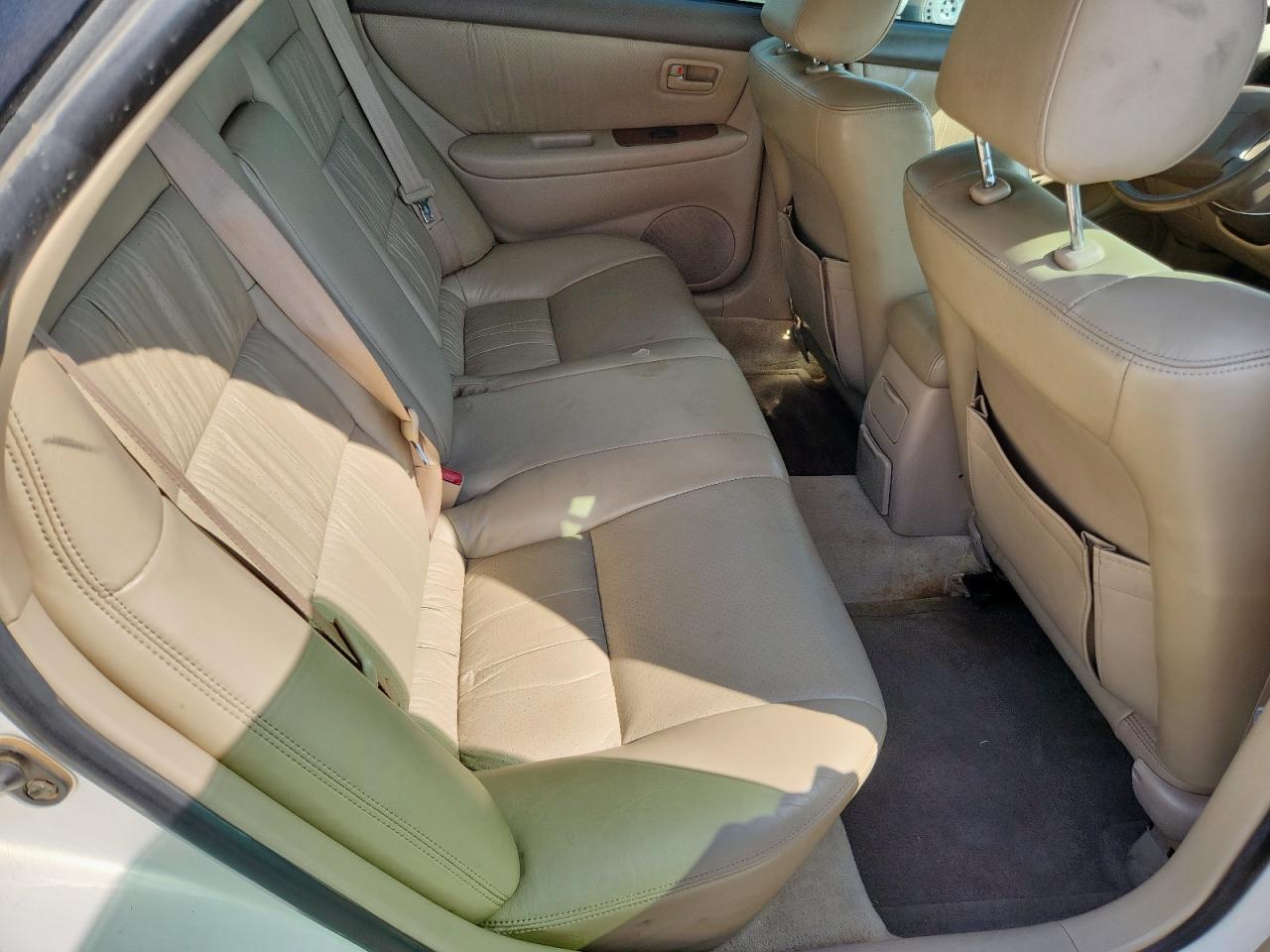 1999 Lexus Es 300 VIN: JT8BF28GXX0200106 Lot: 84796225