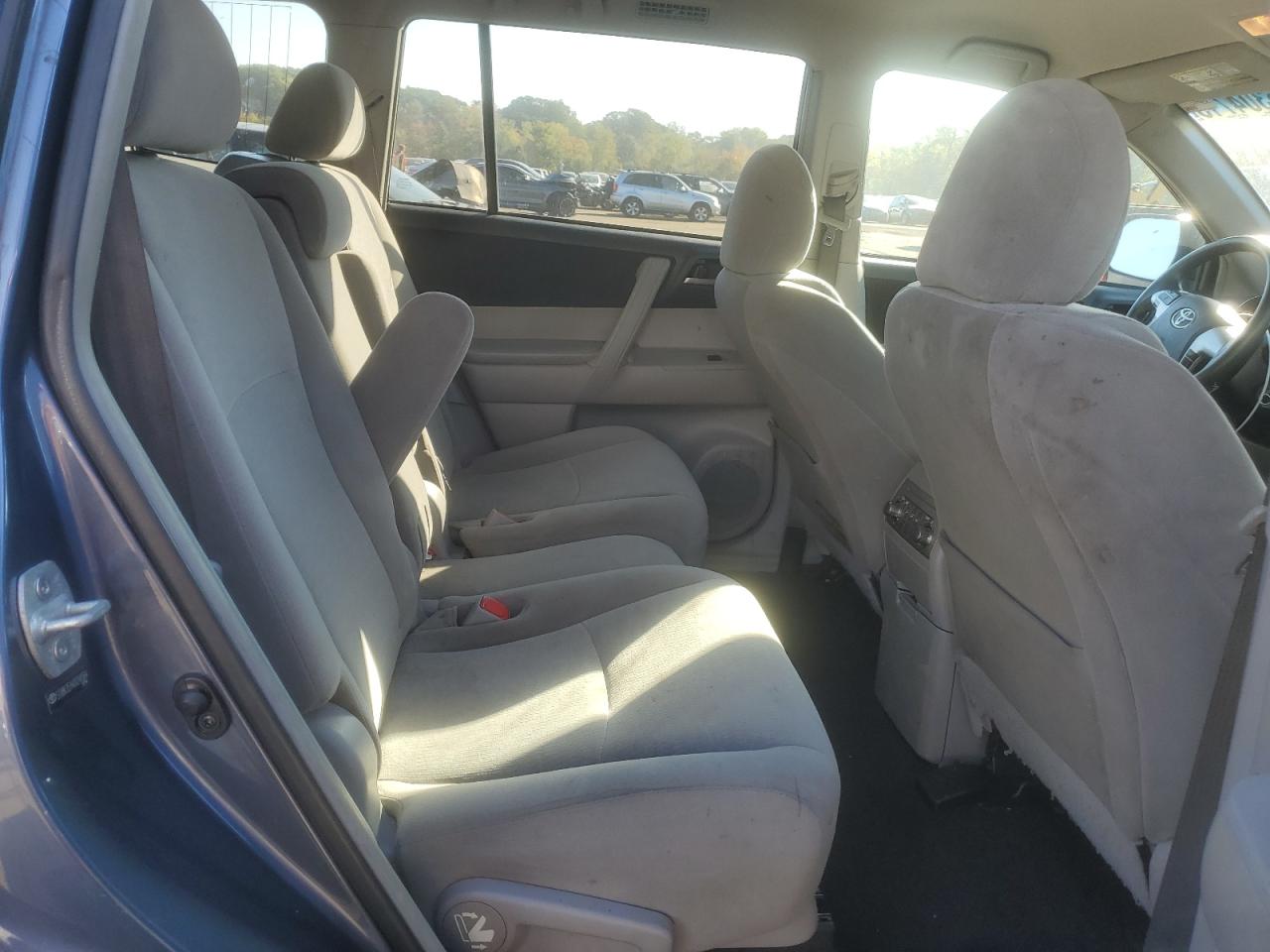 2013 Toyota Highlander Base VIN: 5TDBK3EH4DS248564 Lot: 85304715