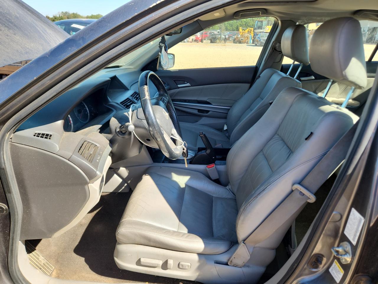 2010 Honda Accord Exl VIN: 1HGCP2F85AA197455 Lot: 82359845