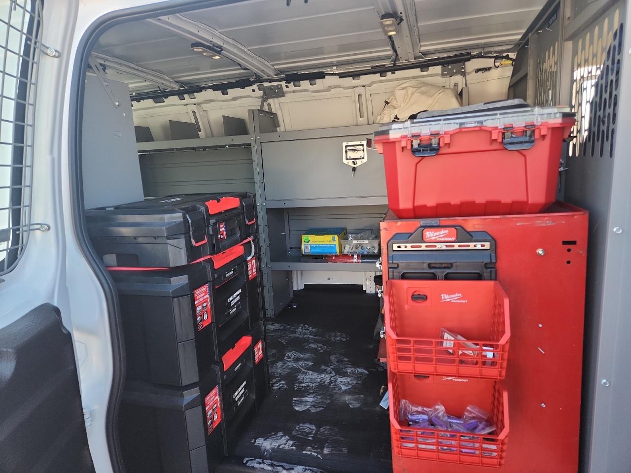 2025 Chevrolet Express G2500 VIN: 1GCWGAFP4S1106464 Lot: 89816585