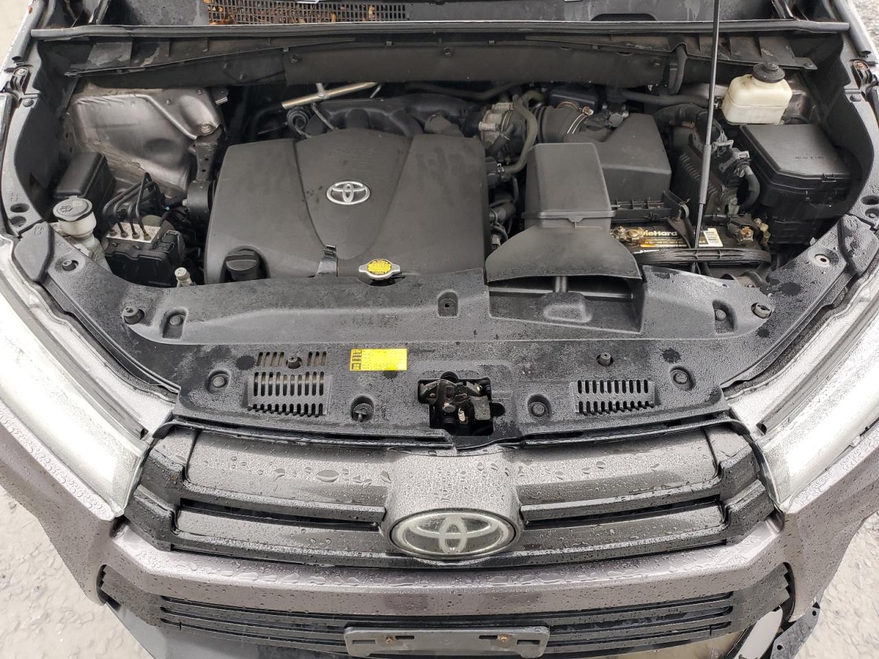 2017 Toyota Highlander Se VIN: 5TDJZRFH8HS371637 Lot: 84595555