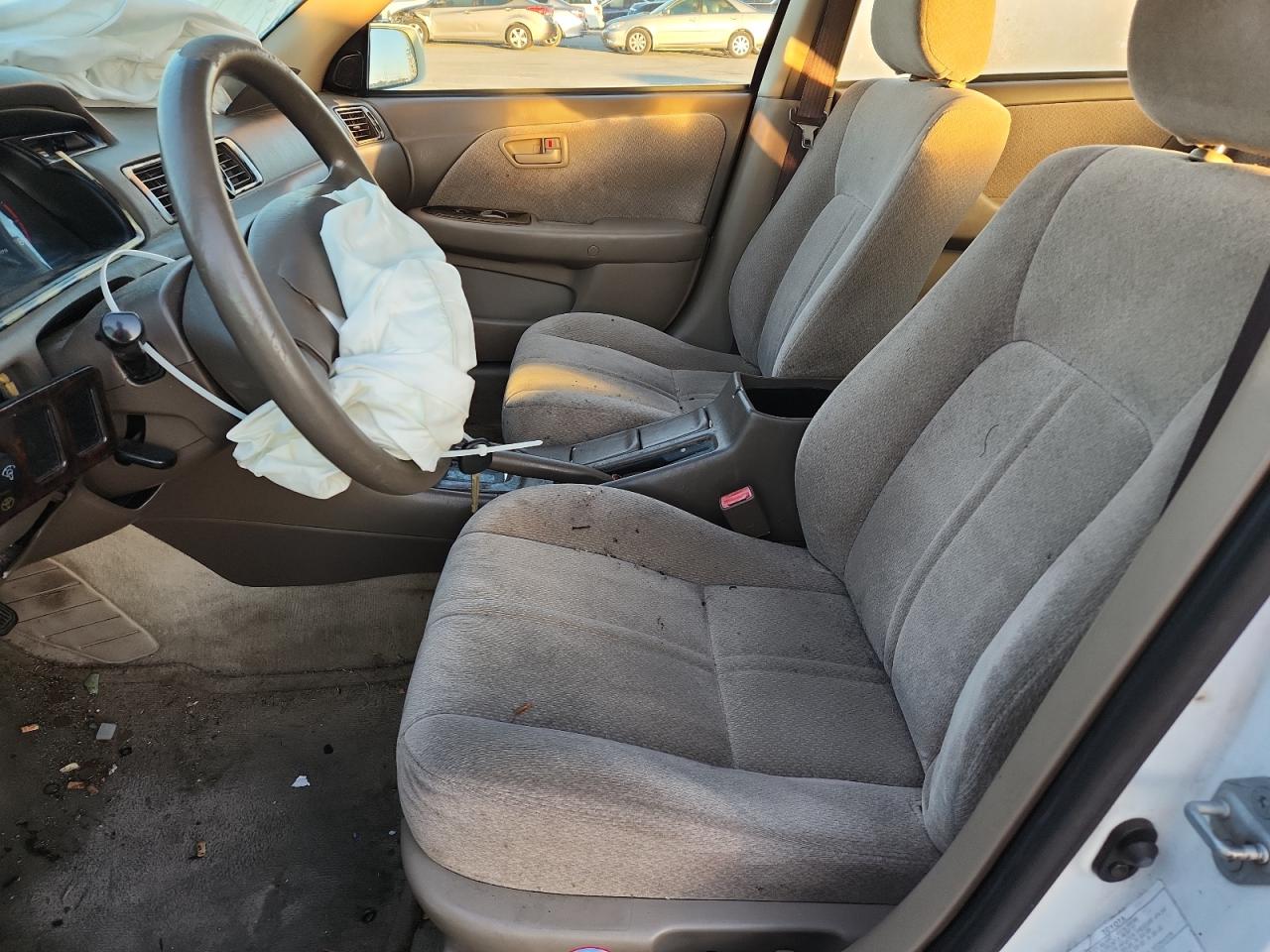 2000 Toyota Camry Ce VIN: JT2BG22K5Y0457342 Lot: 91014095