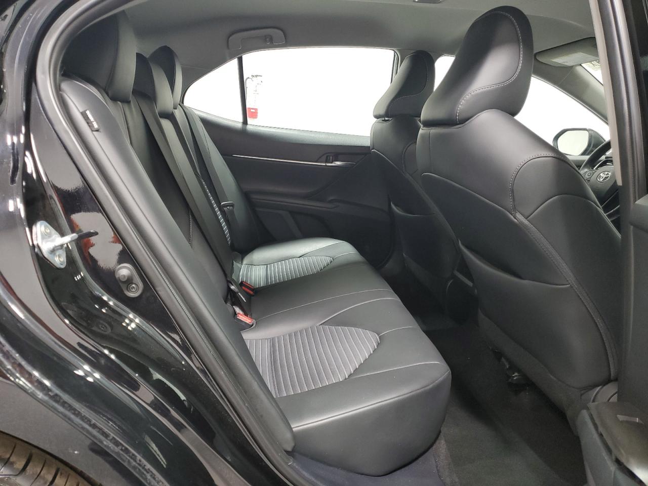 2024 Toyota Camry Se Night Shade VIN: 4T1G11AK8RU237032 Lot: 85686025