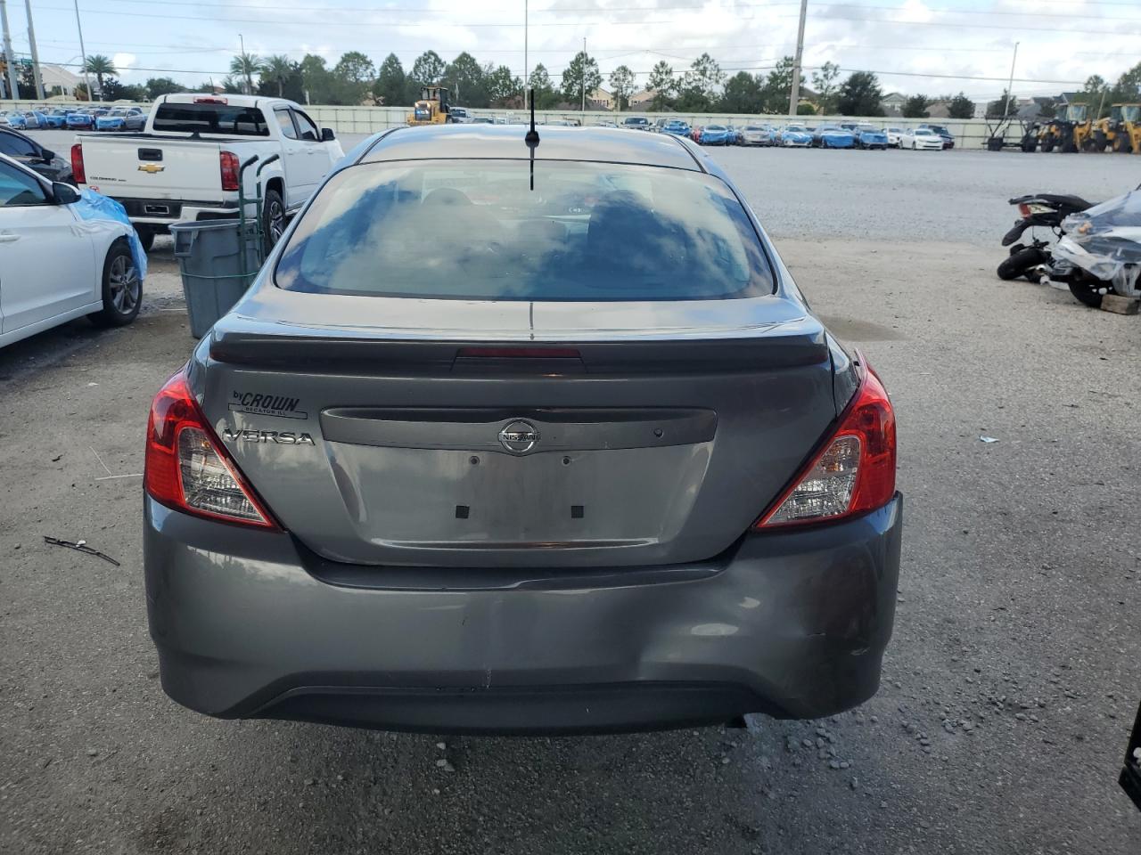 2018 Nissan Versa S VIN: 3N1CN7AP5JL856419 Lot: 85277245