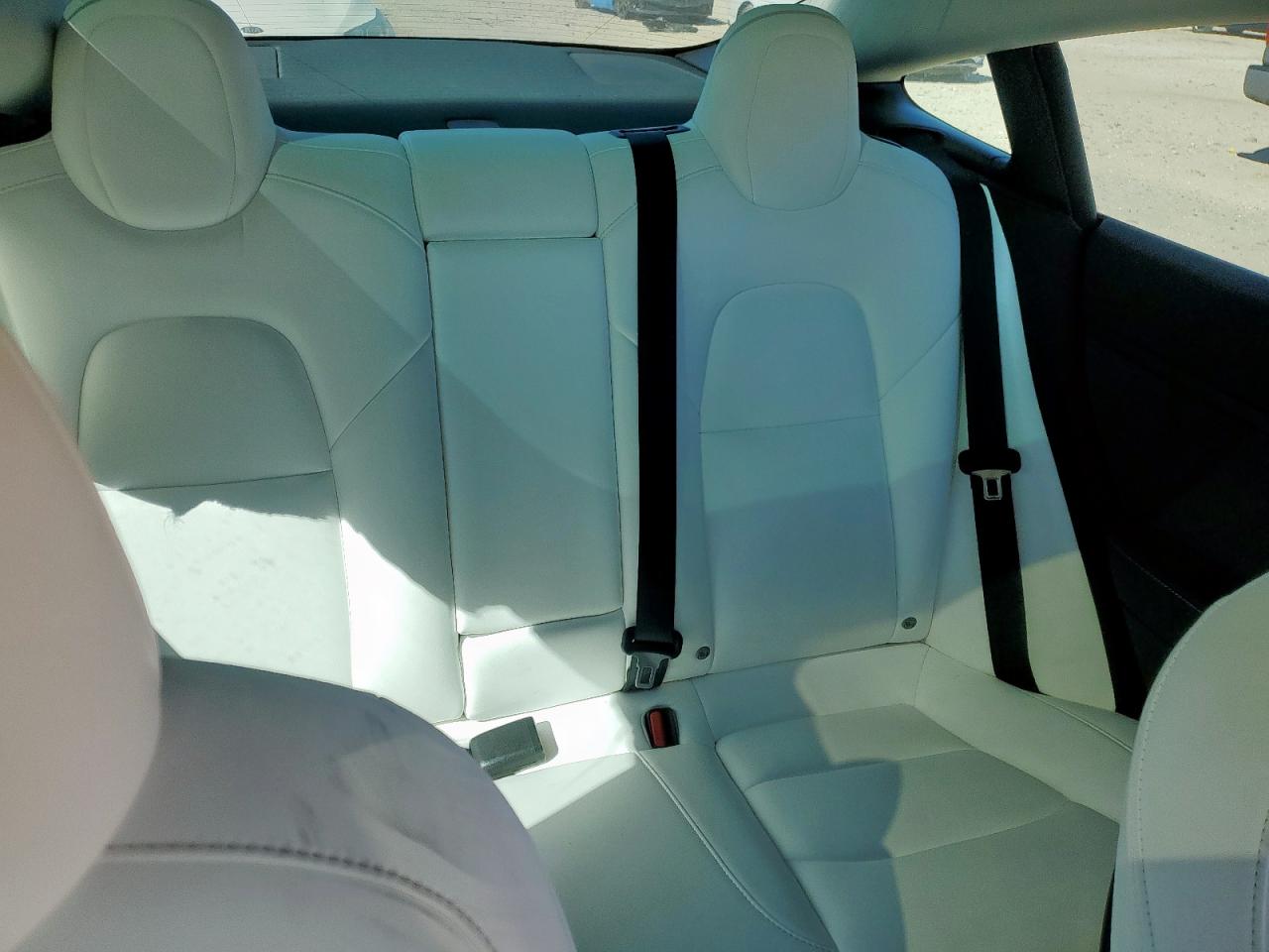 2022 Tesla Model 3 VIN: 5YJ3E1EB9NF318996 Lot: 90580795