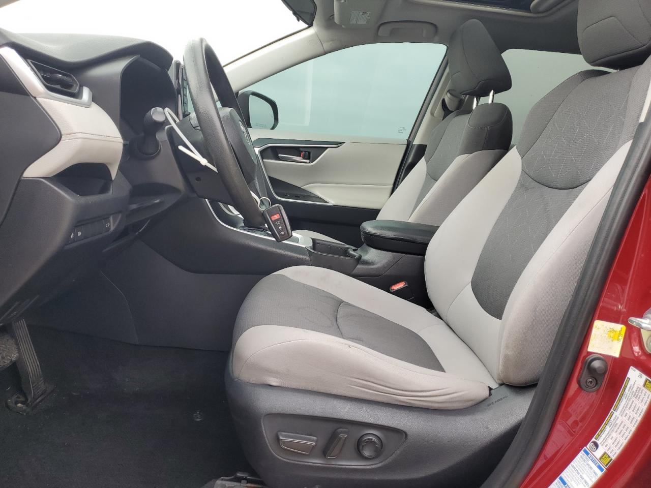 2019 Toyota Rav4 Xle VIN: 2T3RWRFV9KW001479 Lot: 82216605