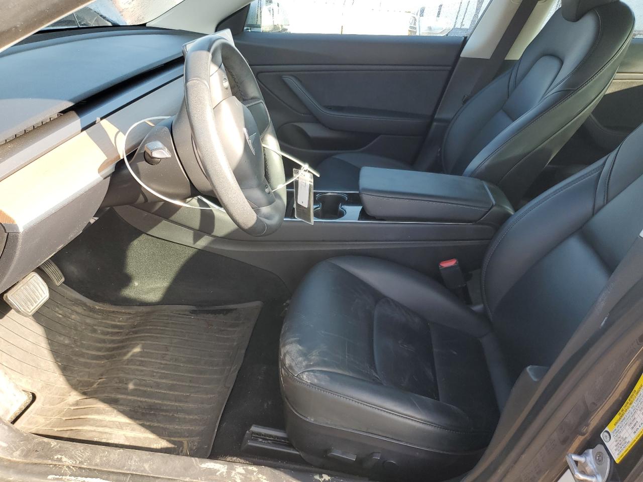 2019 Tesla Model 3 VIN: 5YJ3E1EA4KF359636 Lot: 84550115