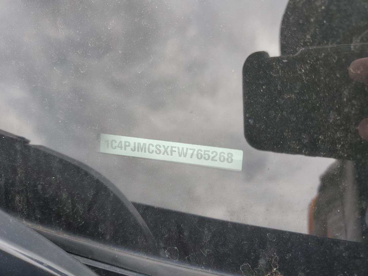 2015 Jeep Cherokee Latitude VIN: 1C4PJMCSXFW765268 Lot: 91234555