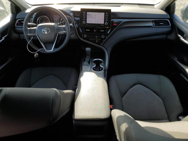  TOYOTA CAMRY 2022 Два тона