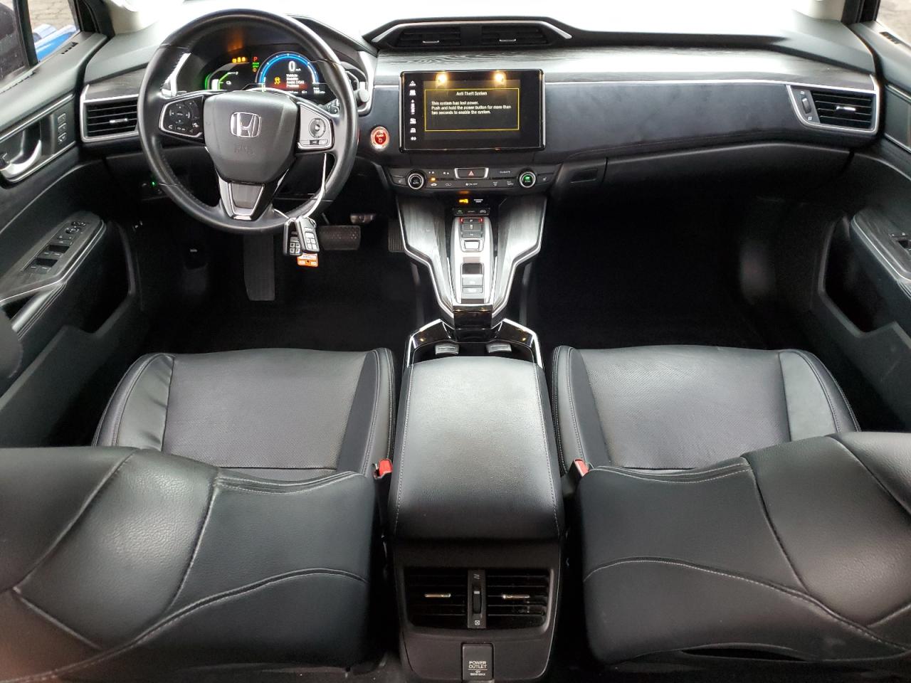 2018 Honda Clarity Touring VIN: JHMZC5F34JC004418 Lot: 85505875