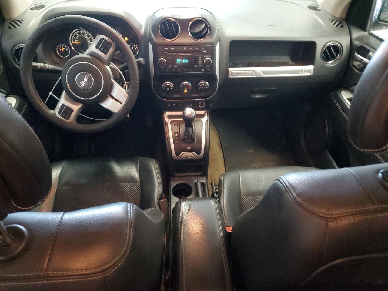 2016 Jeep Compass Latitude VIN: 1C4NJDEB1GD687254 Lot: 82715885