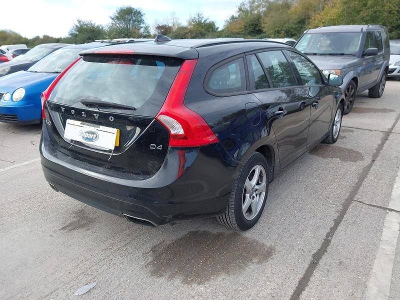 2016 VOLVO V60 D4 [190] BUSINESS EDITION 5DR