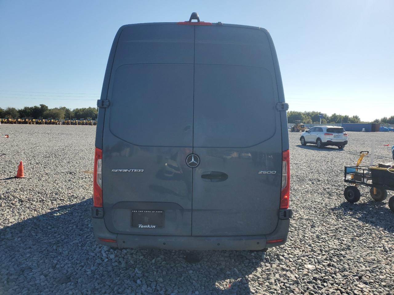2019 Mercedes Benz Sprinter Delivery Van VIN: WD4PF0CD6KT004945 Lot: 90999645
