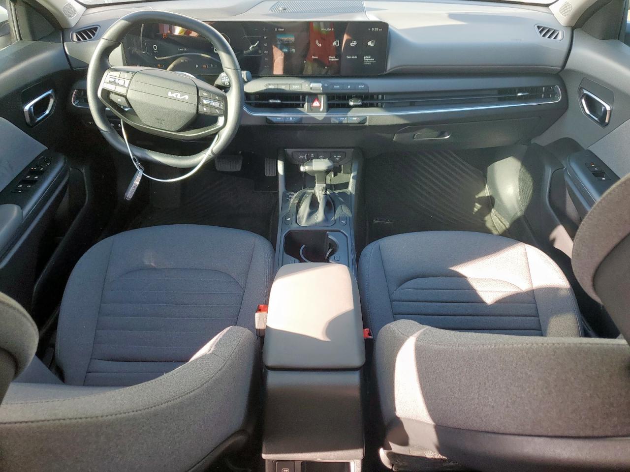 2025 Kia K4 Ex VIN: 3KPFU4DE3SE085583 Lot: 84866495
