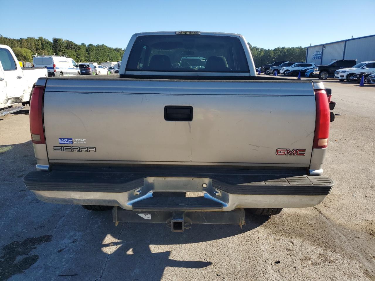 1998 GMC Sierra K1500 VIN: 2GTEK19R9W1561723 Lot: 87473095