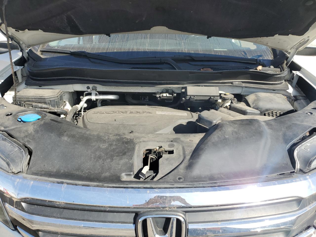 2018 Honda Pilot Exln VIN: 5FNYF6H73JB063280 Lot: 81833095