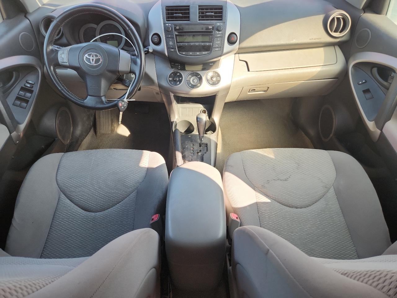 2007 Toyota Rav4 Limited VIN: JTMBD31V676025212 Lot: 86113265
