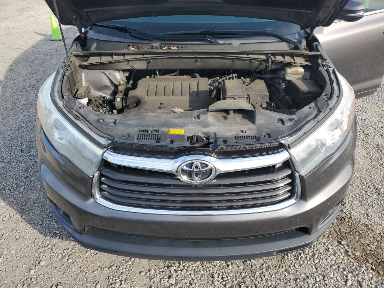 2016 Toyota Highlander Xle VIN: 5TDKKRFH6GS178930 Lot: 86221285