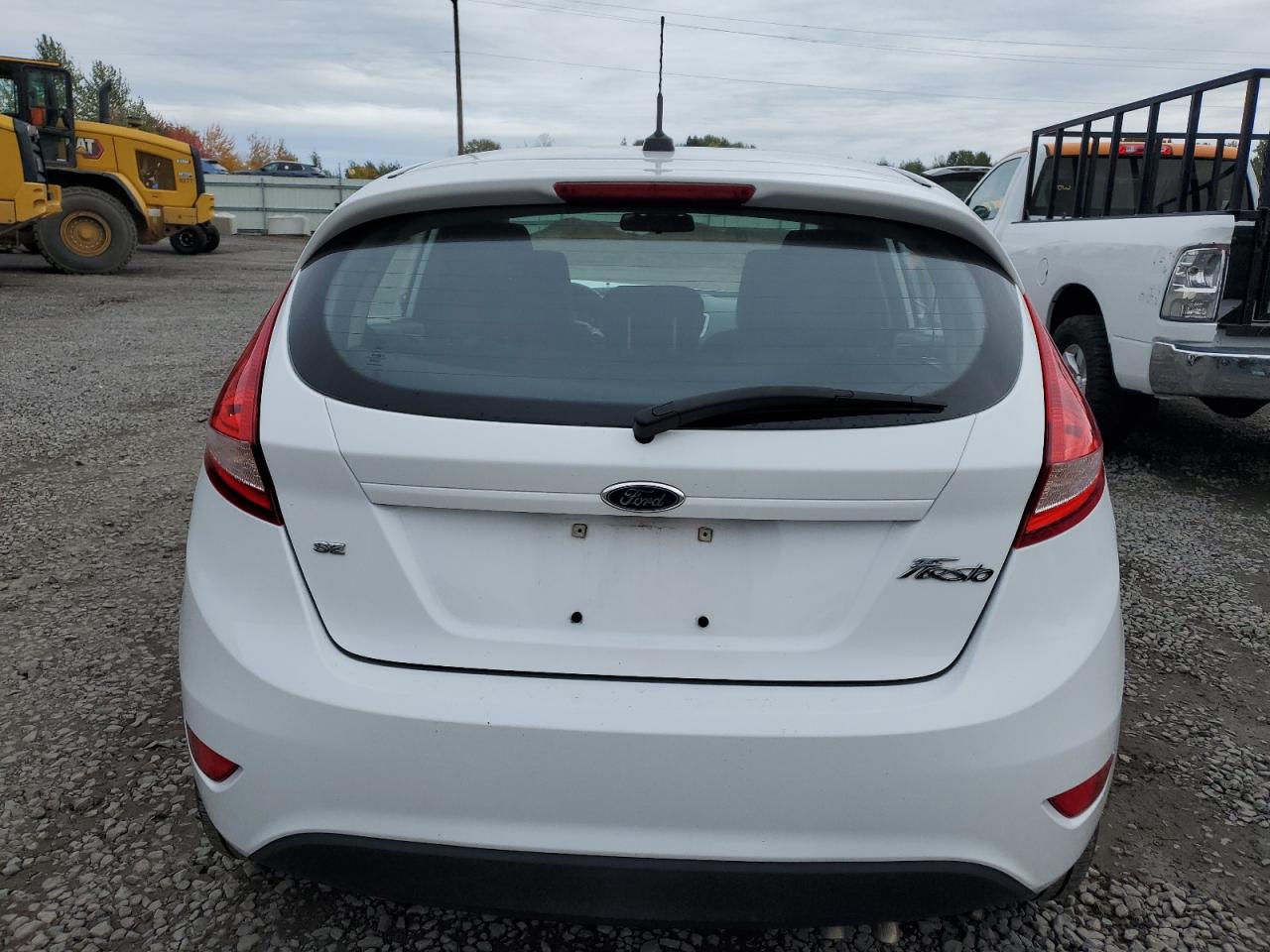 2012 Ford Fiesta Se VIN: 3FADP4EJ1CM115655 Lot: 89851385