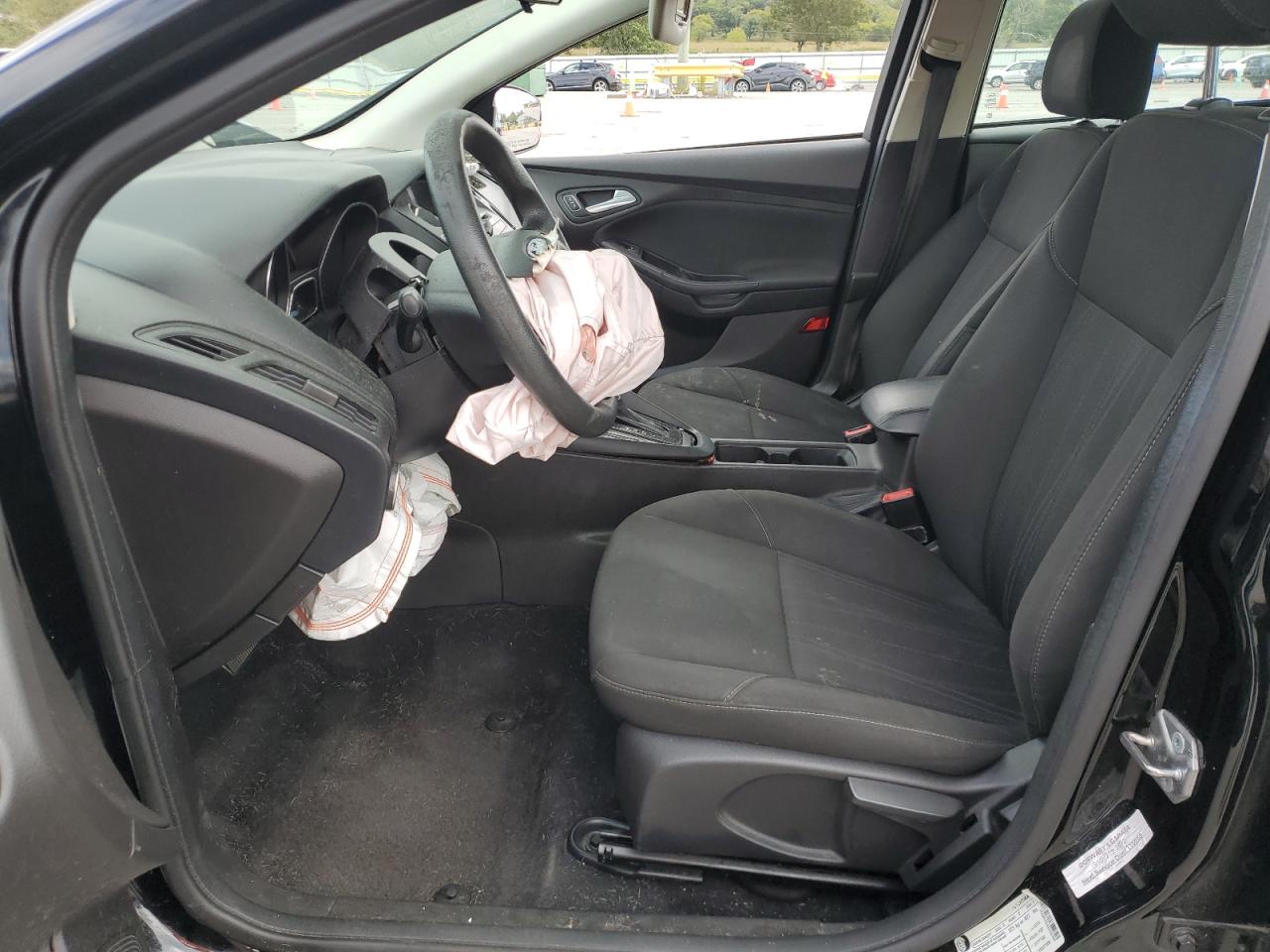 2017 Ford Focus Se VIN: 1FADP3F24HL232494 Lot: 85729445