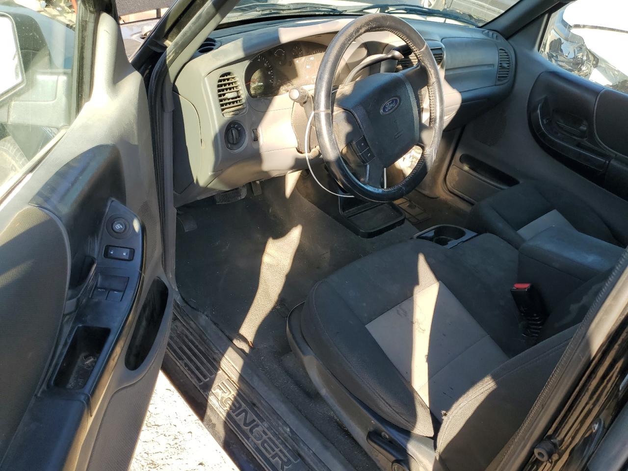 2010 Ford Ranger Super Cab VIN: 1FTKR4EE7APA03447 Lot: 90723135