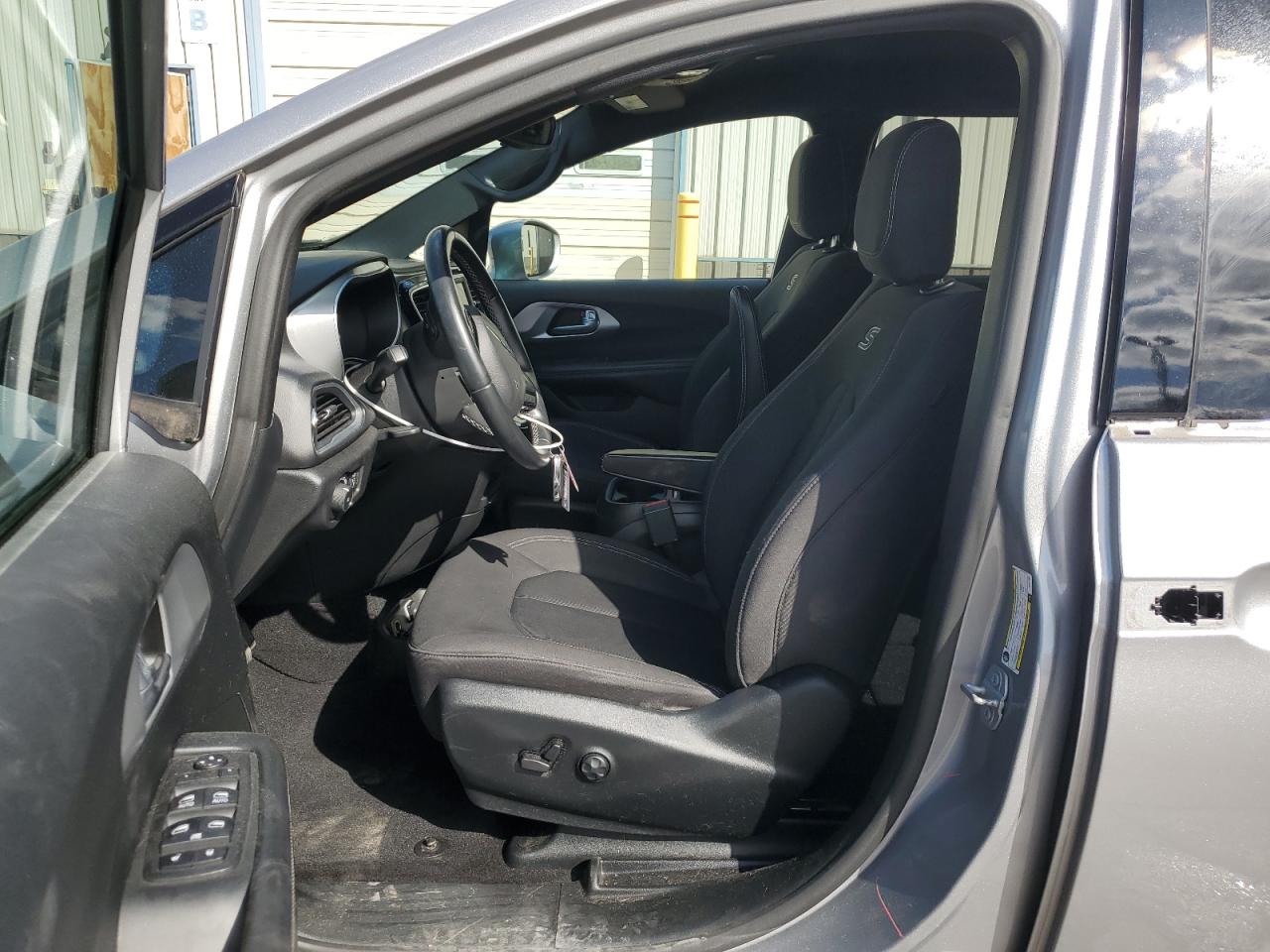 2018 Chrysler Pacifica Touring Plus VIN: 2C4RC1FG7JR257964 Lot: 85190265