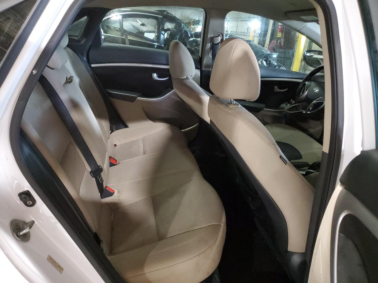 2014 Hyundai Elantra Gt VIN: KMHD35LH4EU202889 Lot: 82318725