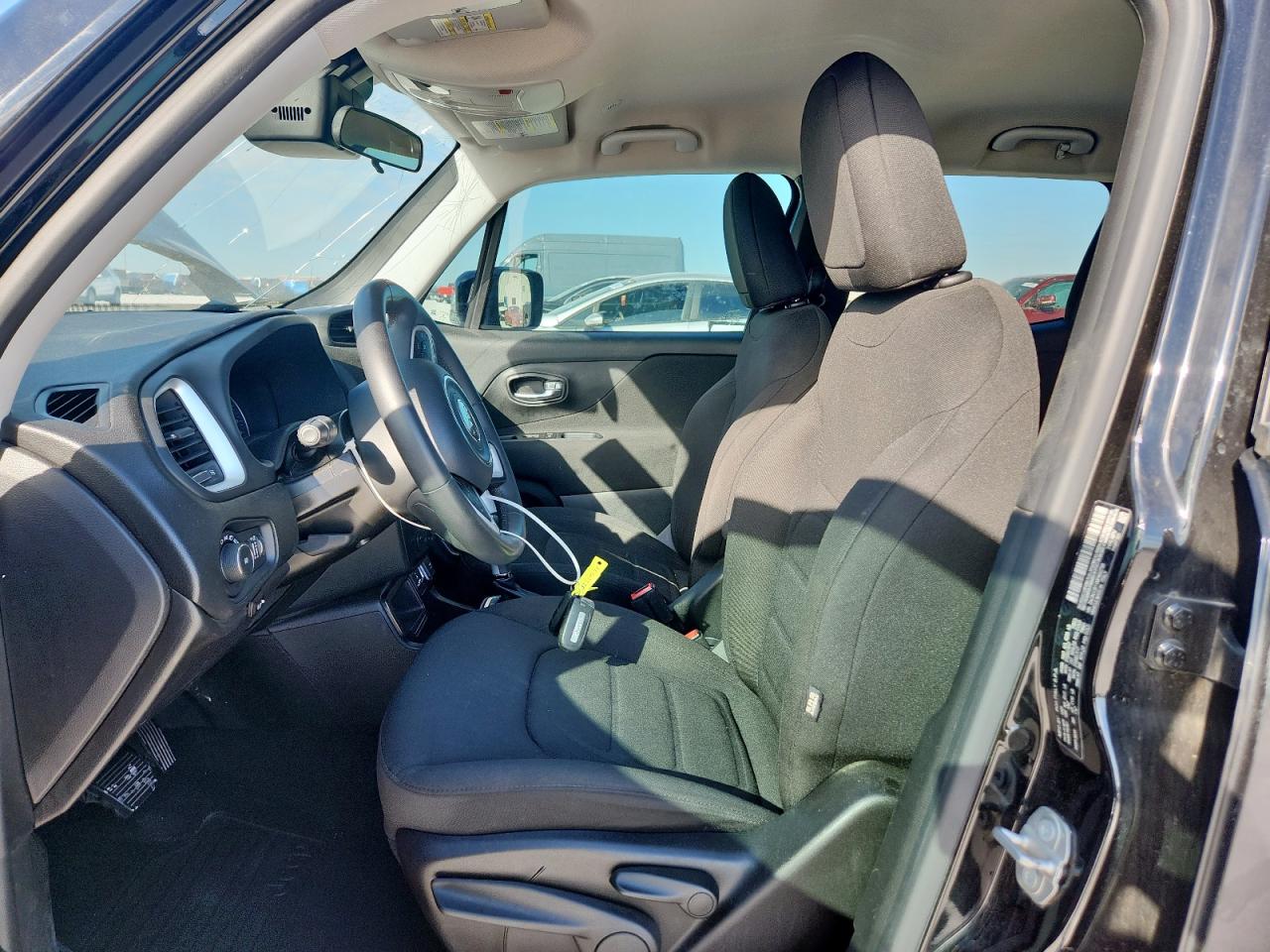 2021 Jeep Renegade Latitude VIN: ZACNJCB11MPM32796 Lot: 82224675