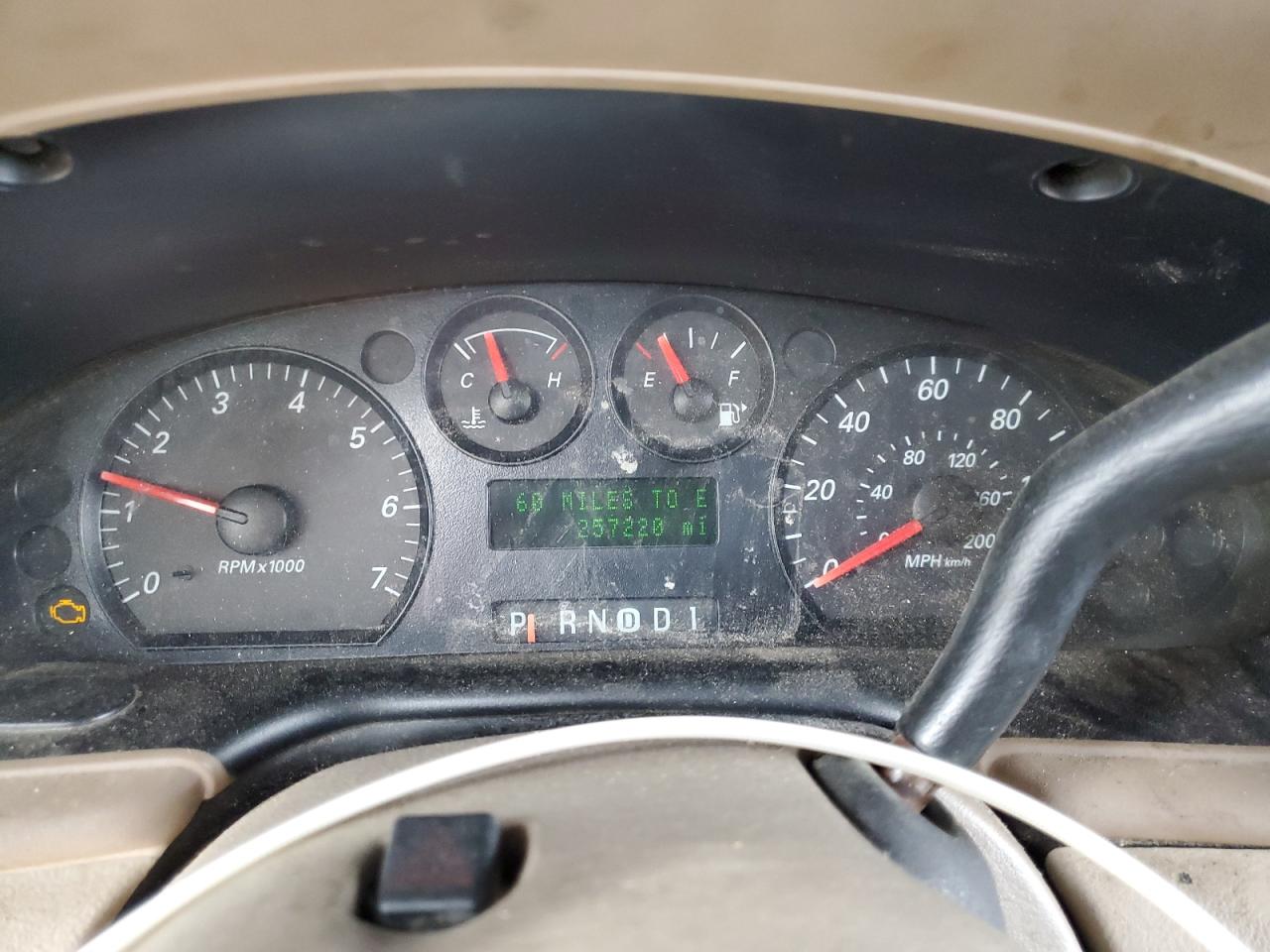 2005 Ford Taurus Se VIN: 1FAFP53U45A279204 Lot: 89885885