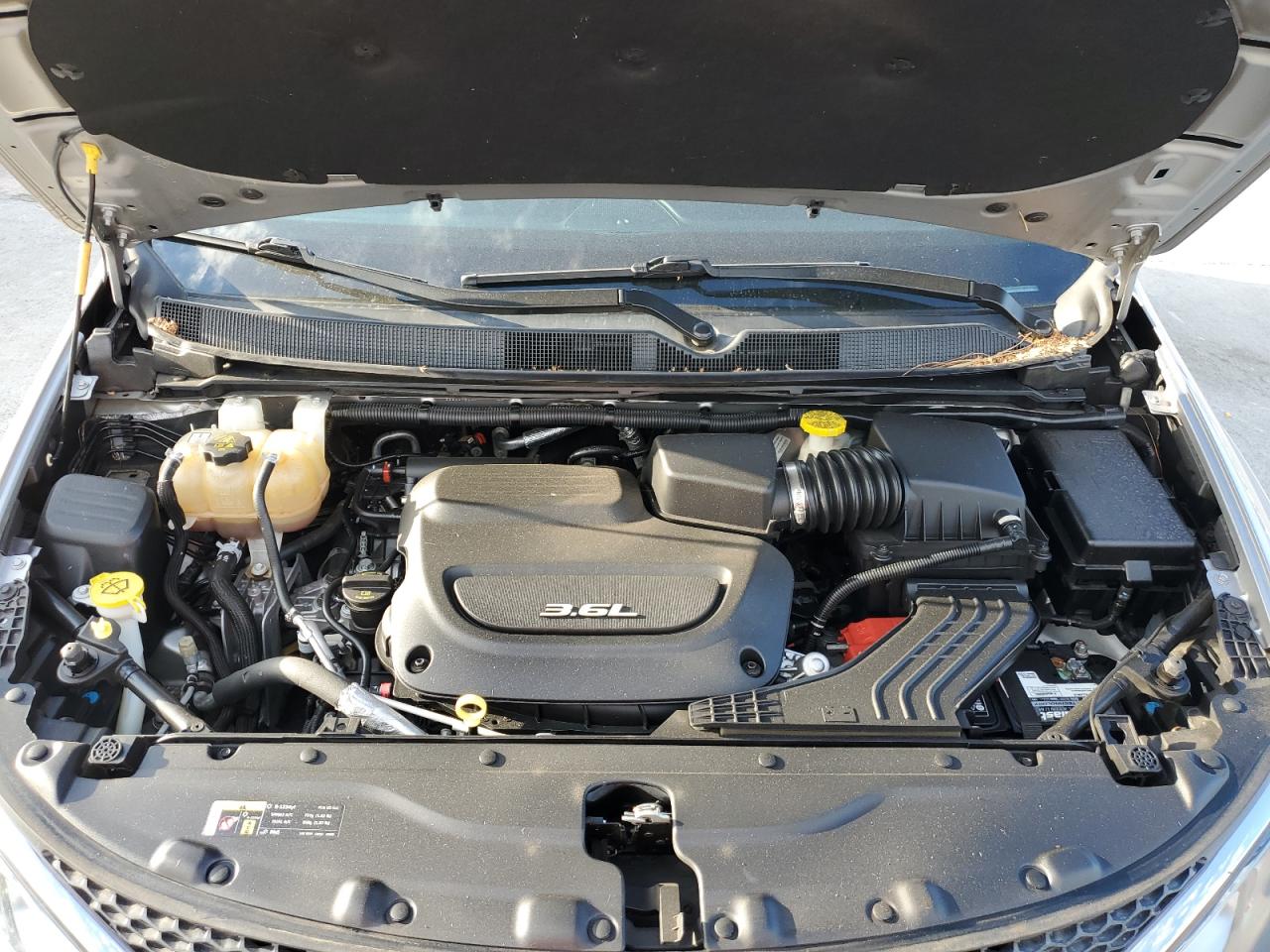 2017 Chrysler Pacifica Touring L VIN: 2C4RC1BG2HR609364 Lot: 82614825