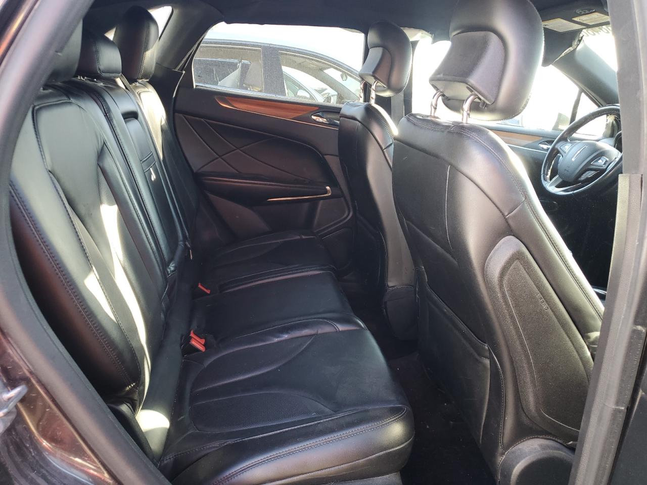 2017 Lincoln Mkc Select VIN: 5LMCJ2D91HUL69655 Lot: 82684885