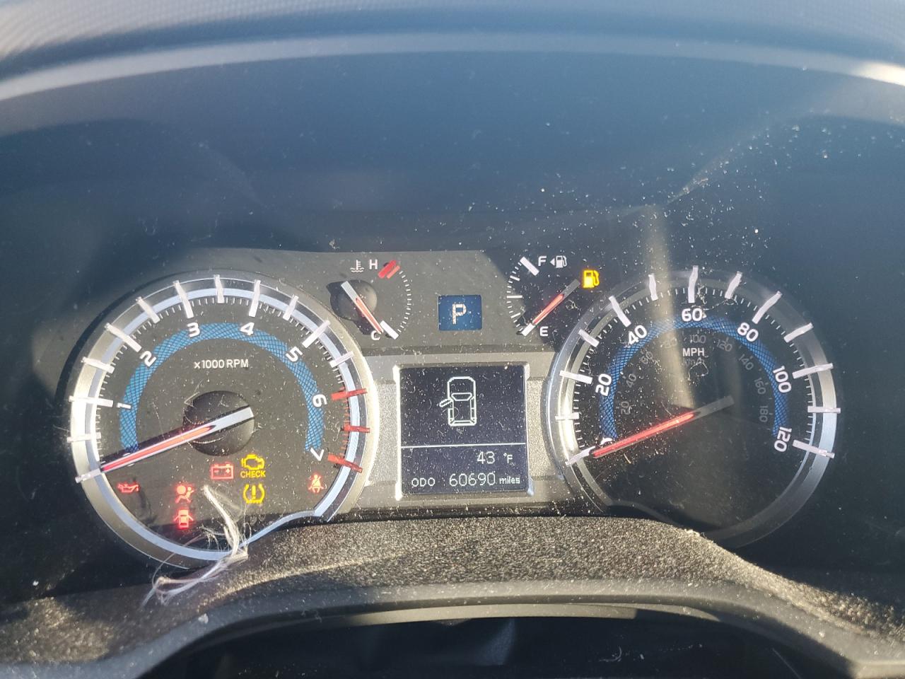 2019 Toyota 4Runner Sr5/Sr5 Premium VIN: JTEBU5JRXK5661365 Lot: 90340885