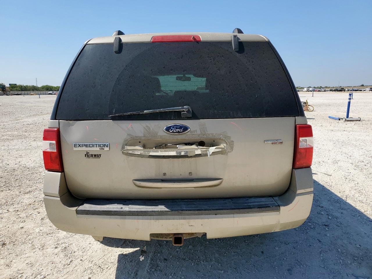 2008 Ford Expedition Xlt VIN: 1FMFU16558LA44900 Lot: 84927835