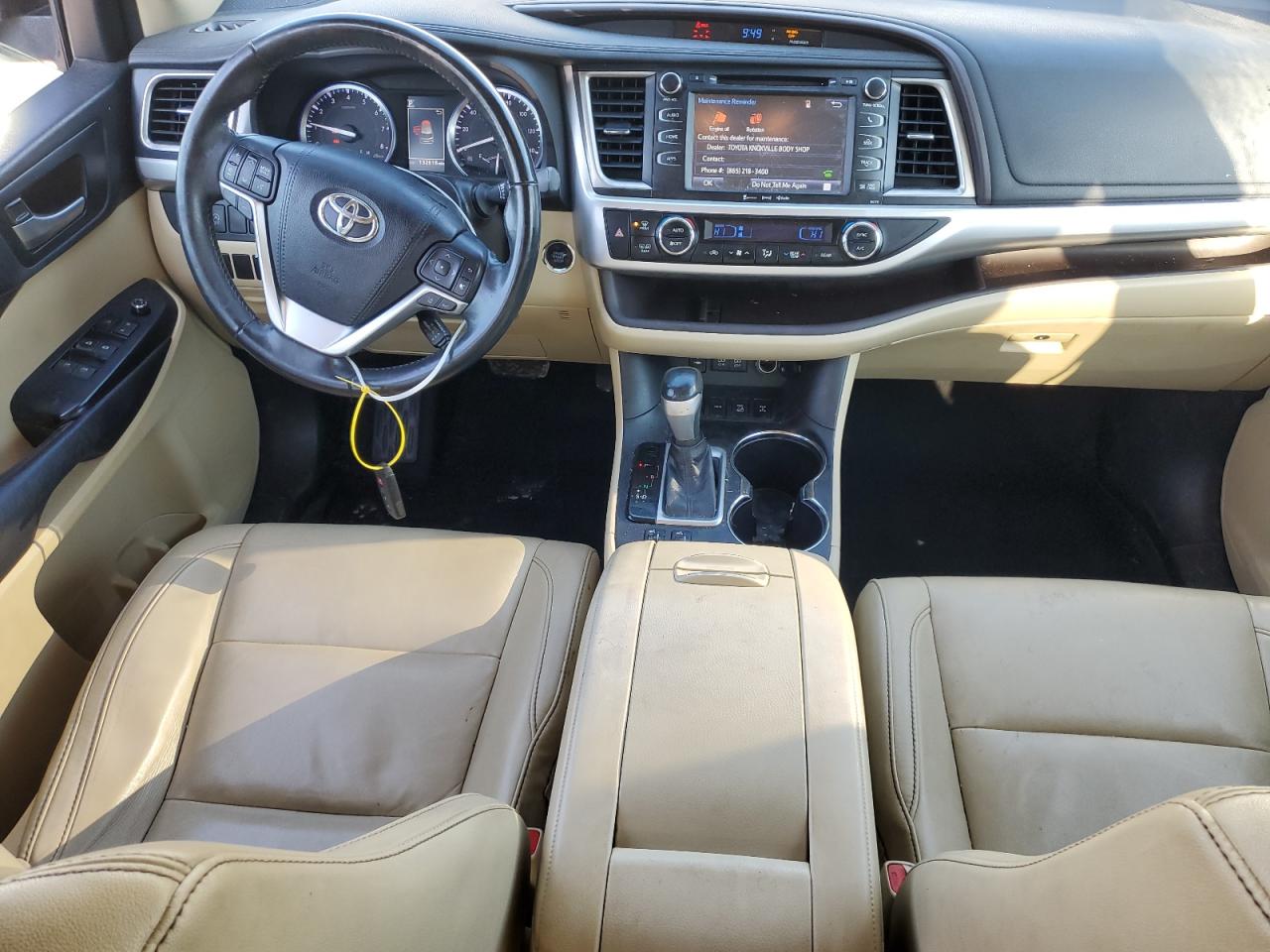 2018 Toyota Highlander Se VIN: 5TDJZRFH8JS486096 Lot: 90741495