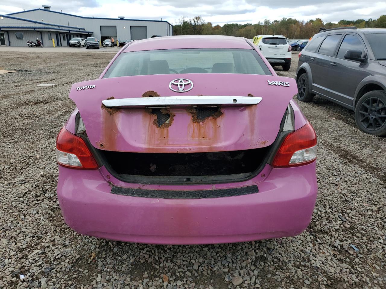 2010 Toyota Yaris VIN: JTDBT4K36A1358021 Lot: 82481535